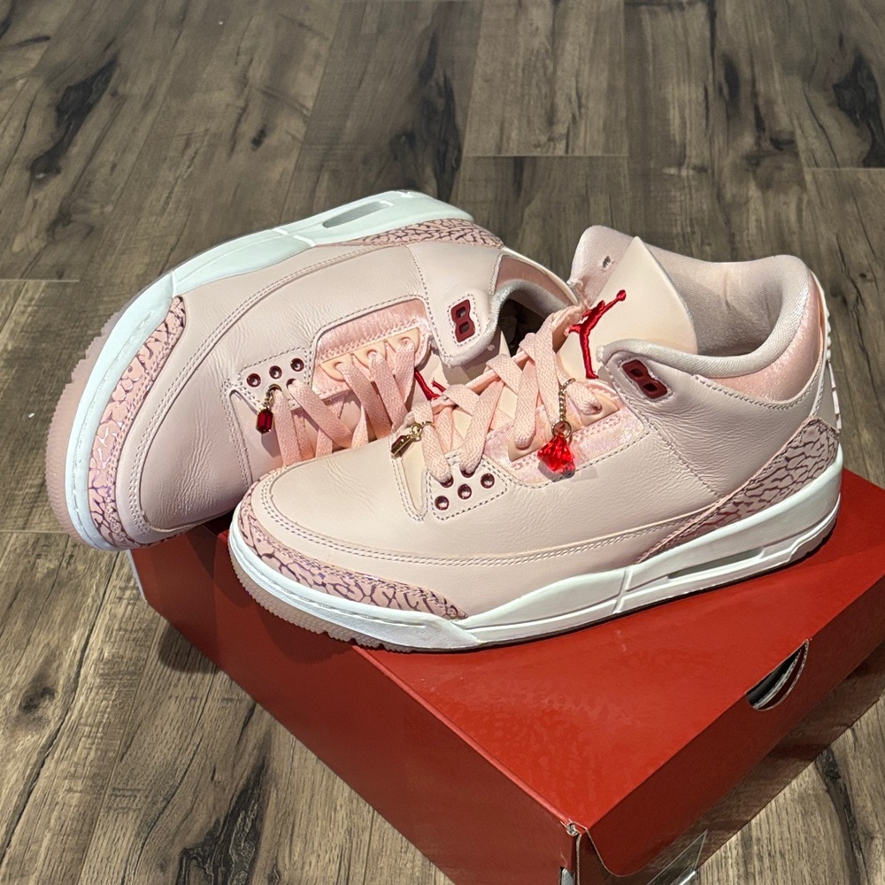 Once-worn Retro Valentine's Day Jordans | Women's Size 8.5